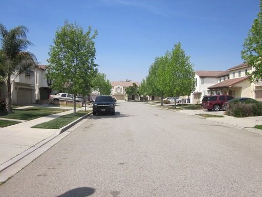 731 Galerita St - Photo 3 of 36