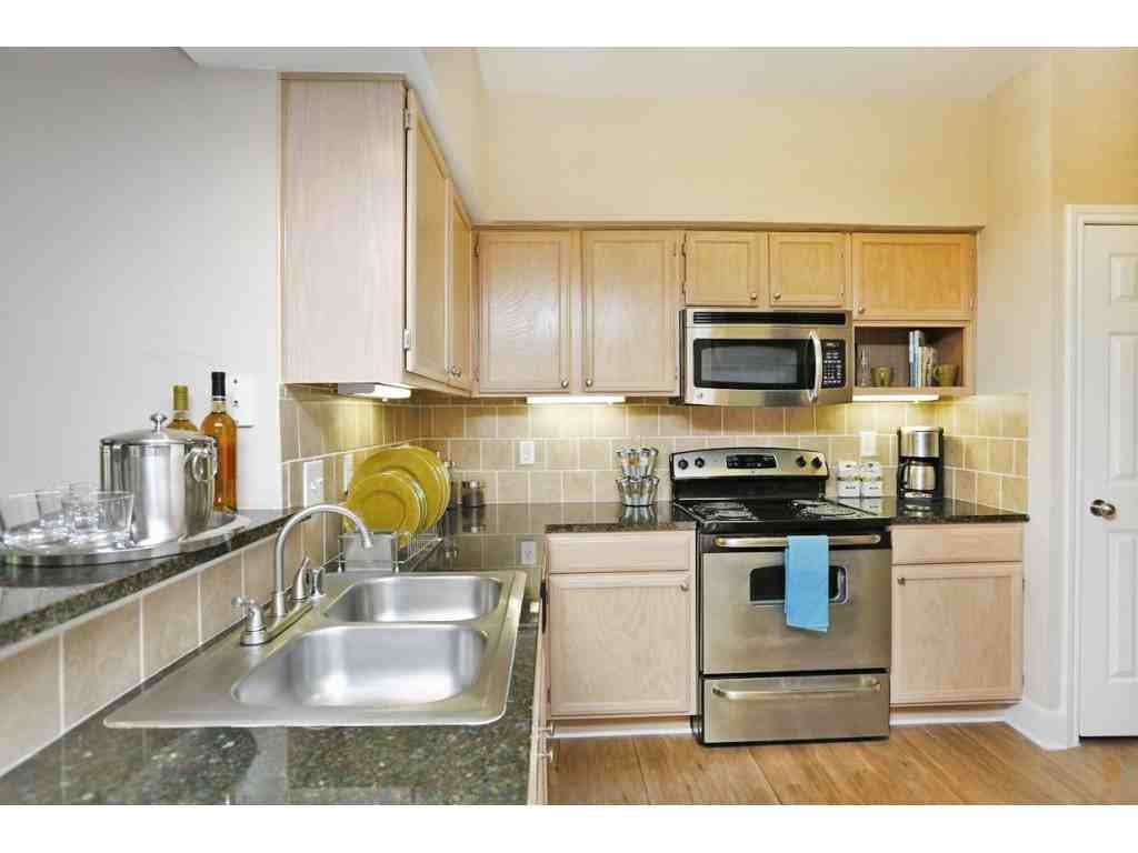 Kirby Place Apartments 7500 Kirby Dr, Houston, TX 77030 Zumper