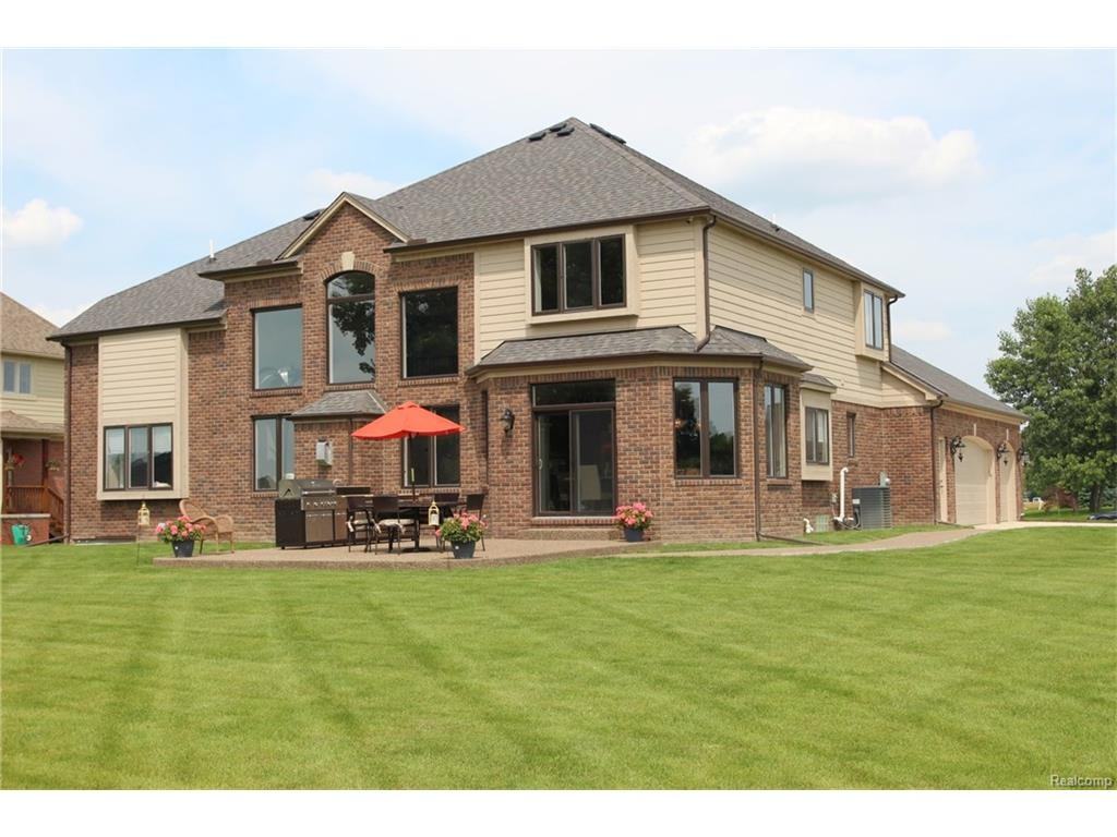 2680 Invitational Dr - Photo 2 of 27