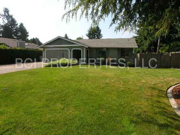 9824 60th St W - Photo 3 of 25