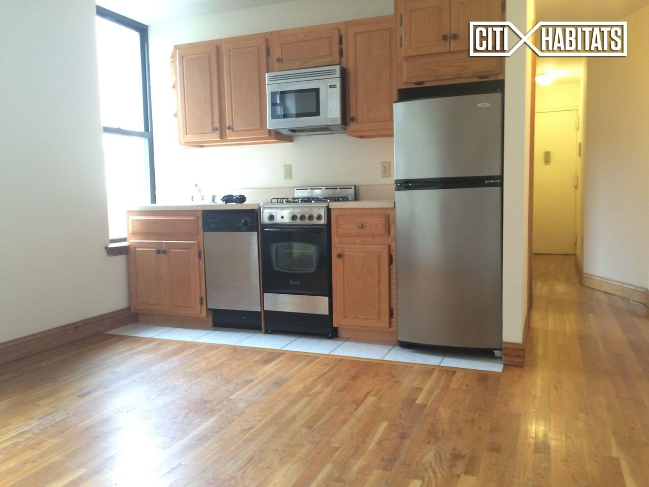 W 109th St #5D