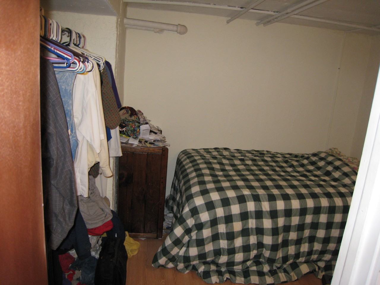 990 Grand Ave - Photo 3 of 5