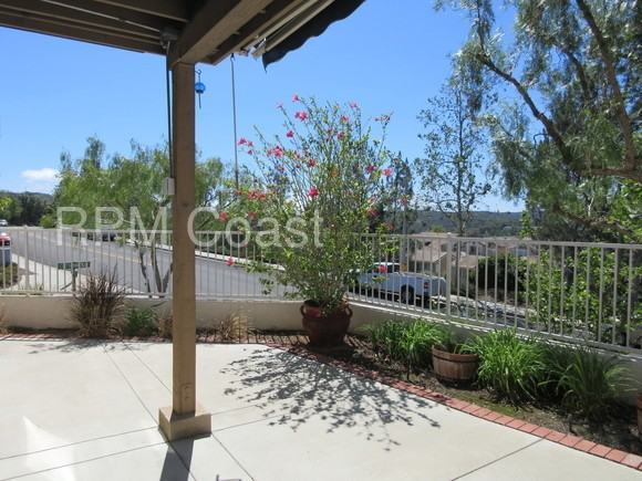 39 Cottonwood Dr - Photo 3 of 17