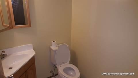 7704 183b St NW - Photo 3 of 8