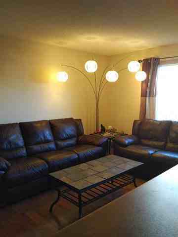 14711 141 St NW - Photo 3 of 8