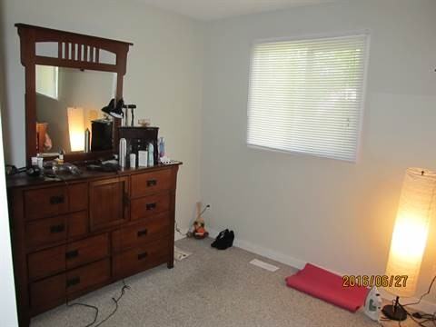 72 Girdwood Crescent - Photo 2 of 4