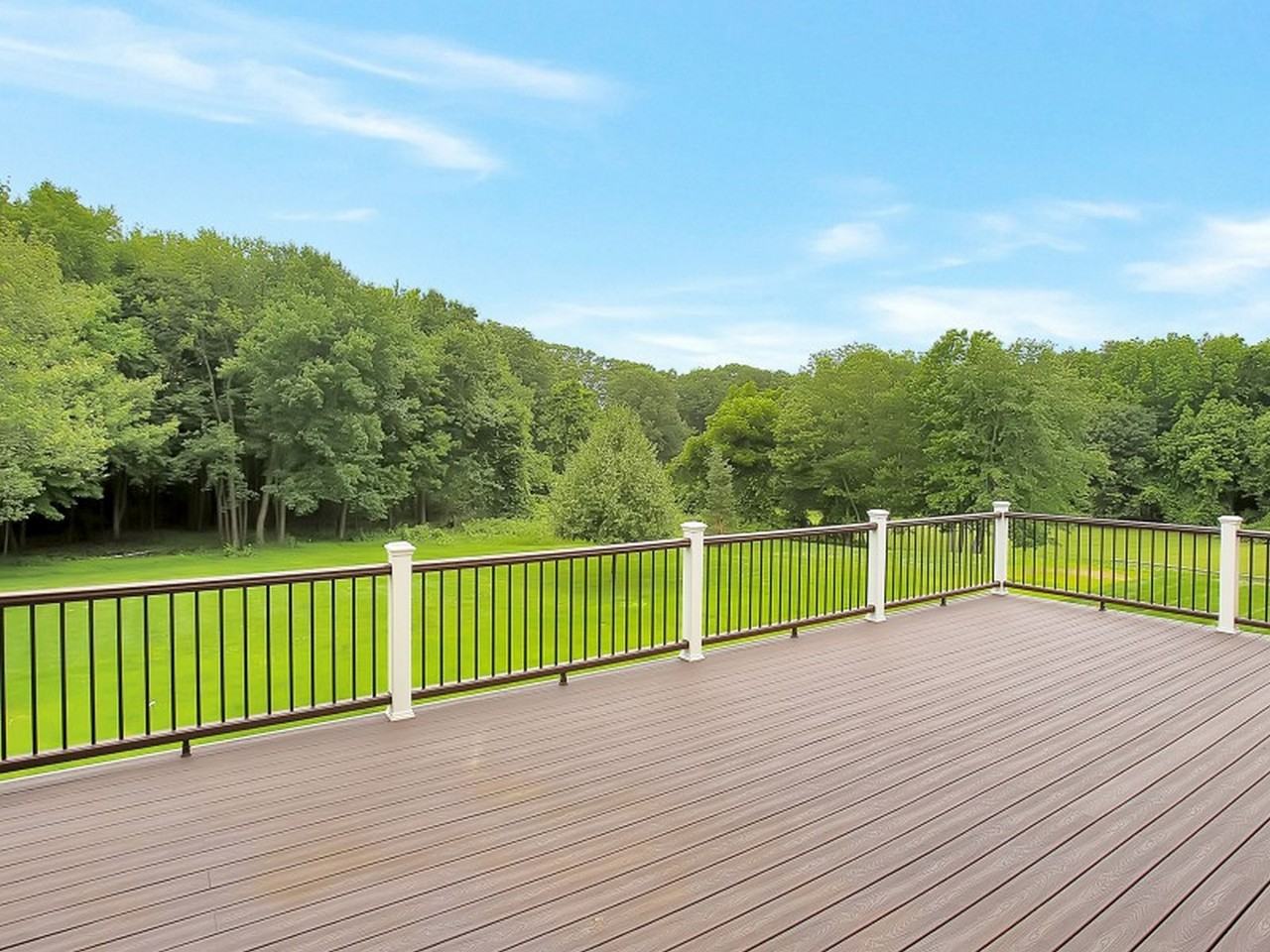 29 Hillcrest Rd - Photo 3 of 37