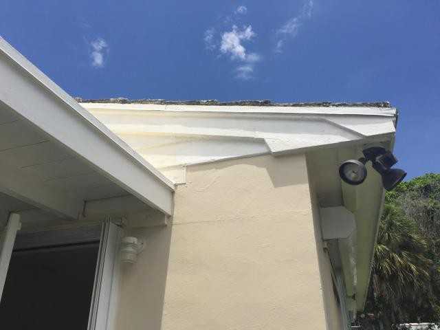 207 Seacrest Lane - Photo 2 of 5