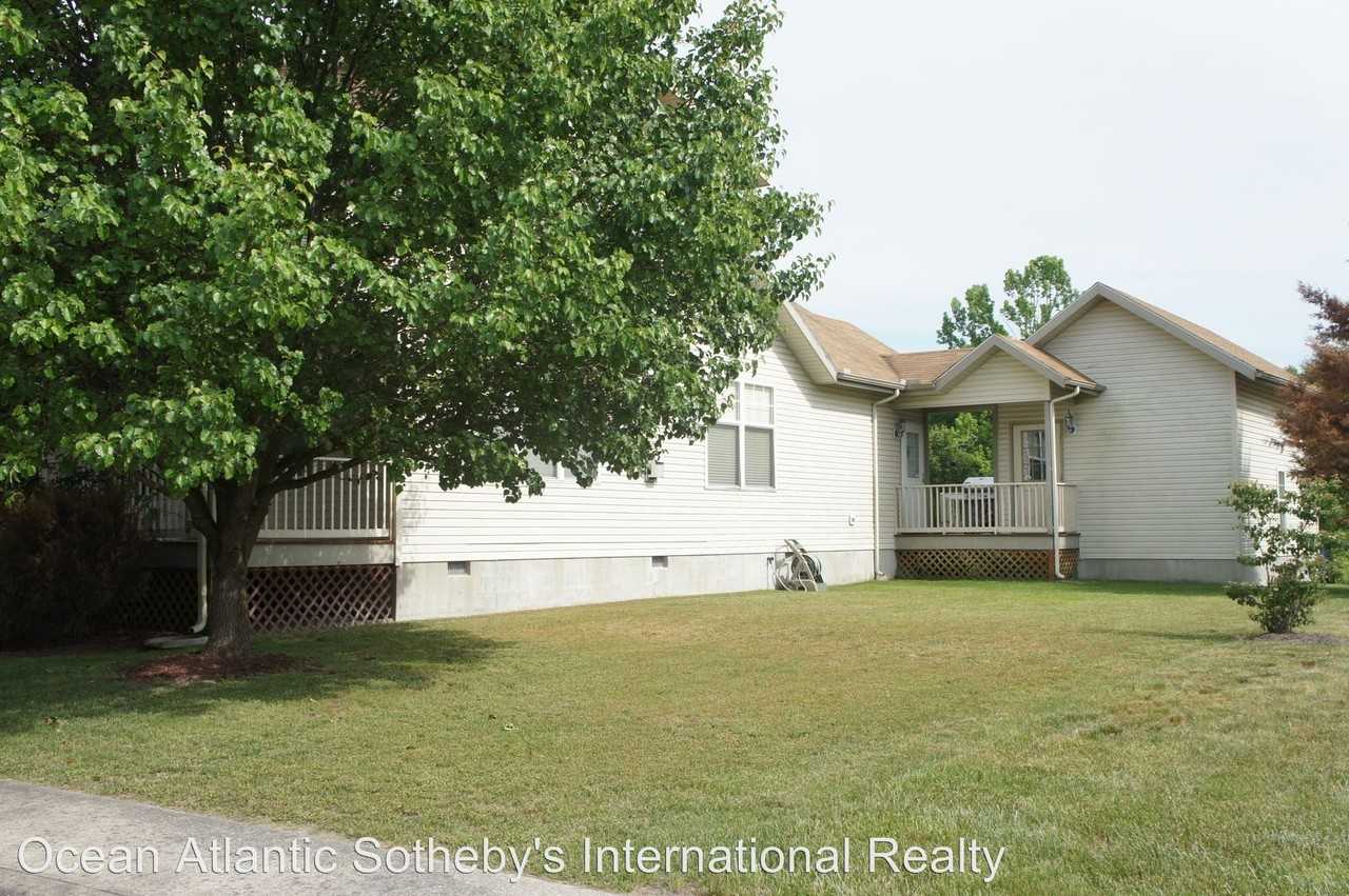 12 Avondale Dr - Photo 2 of 15