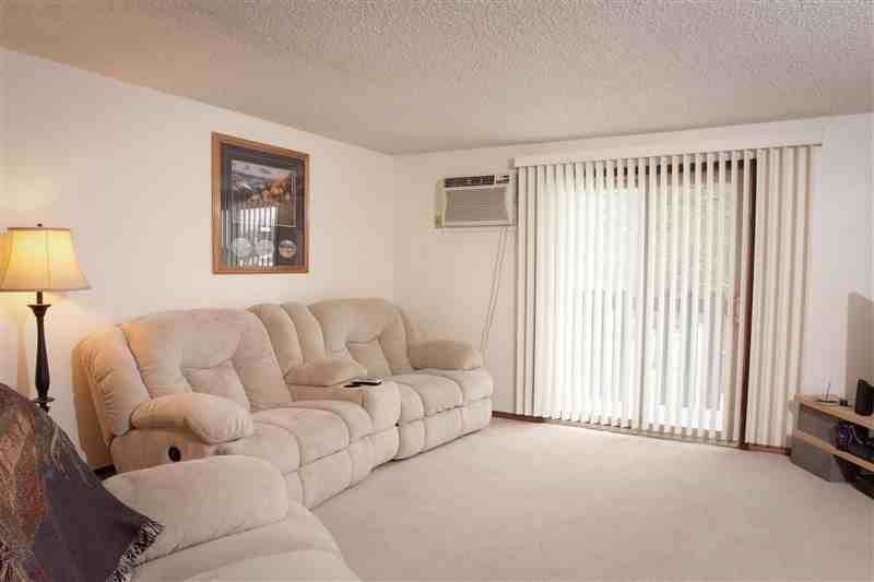 Great Plains Apartments - Photo 3 of 6