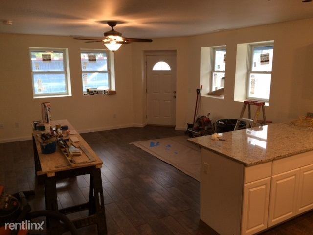 76 Swanton St #76 - Photo 3 of 10