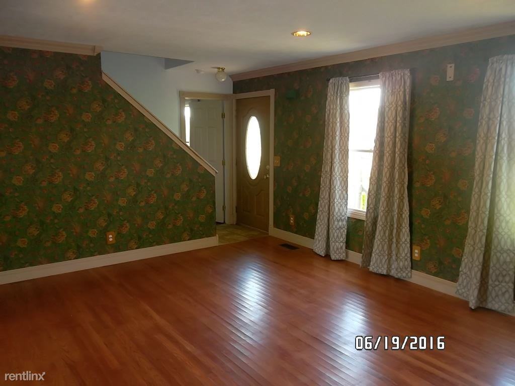 4124 Violet Ave - Photo 3 of 11