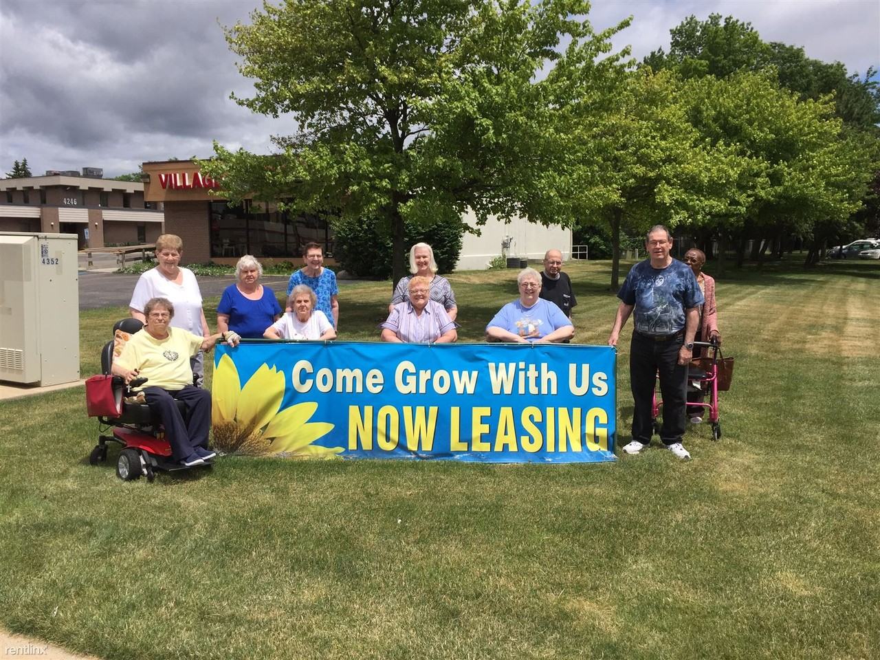 Greentree Apartments 4320 Kalamazoo Ave SE, Kentwood, MI 49508 Zumper