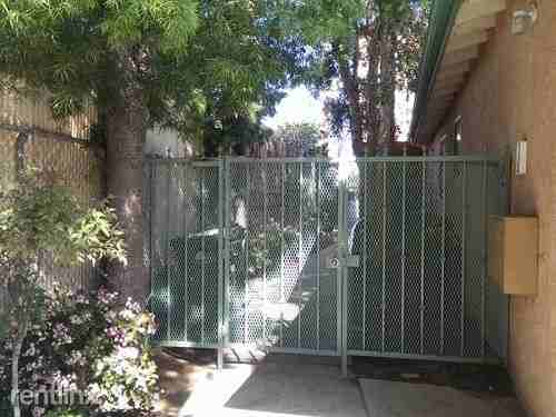 1533 257th St - Photo 3 of 10