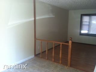 3529 W Murray St - Photo 2 of 6