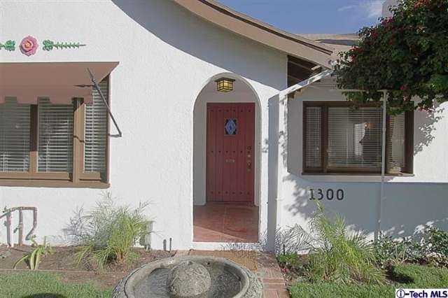 1300 Fay Pl - Photo 2 of 15