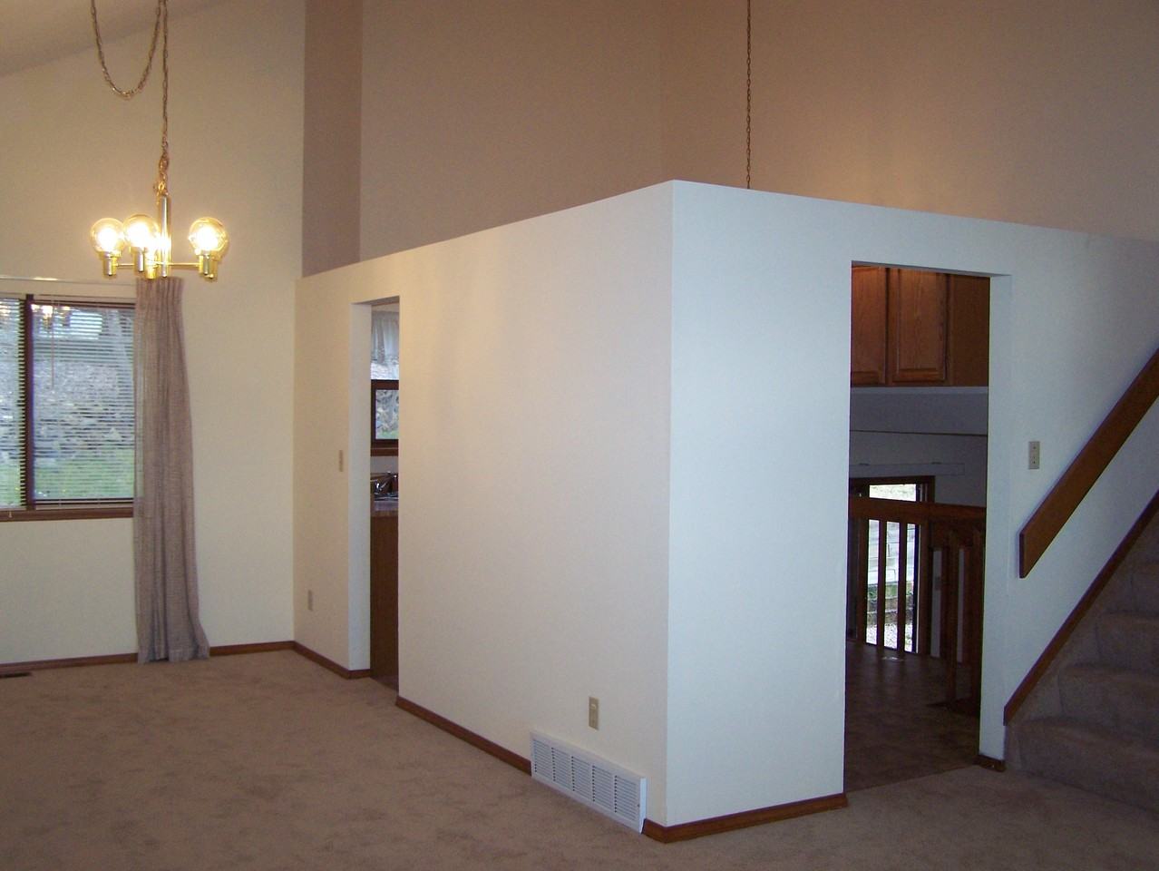 6945 Waterwood Ct - Photo 3 of 5