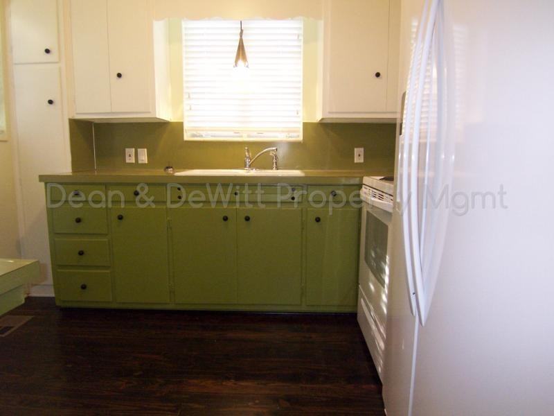 240 23rd Ave S - Photo 2 of 27