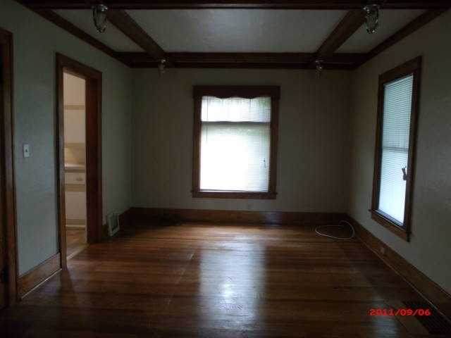 483 W Iroquois Rd - Photo 3 of 13
