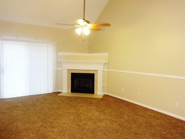1405 Blue Pine Dr - Photo 2 of 15