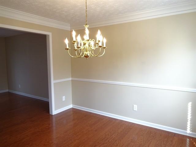 1203 Kern Cove - Photo 3 of 20