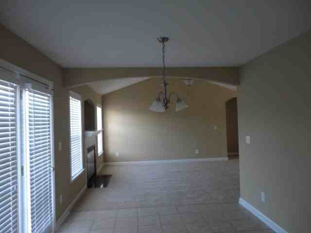 229 Summit Dr - Photo 2 of 11