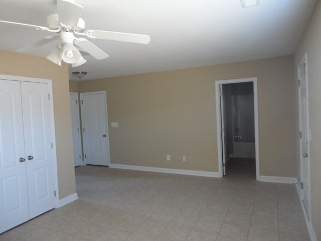 229 Summit Dr - Photo 3 of 11