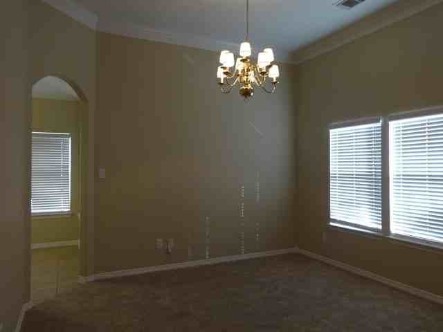 28819 Hidden Cove Dr - Photo 2 of 13