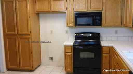 611 Vernon Oaks Dr - Photo 3 of 19