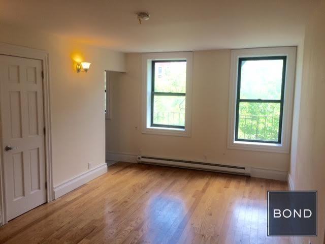 10th Ave & W 47th St #4Bic - Photo 3 of 7