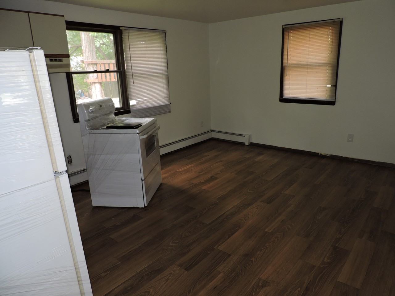 43 E Madison St - Photo 3 of 9