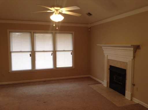 4362 Zachary St - Photo 2 of 6