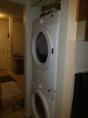 8625 Cartwright Ct - Photo 3 of 7