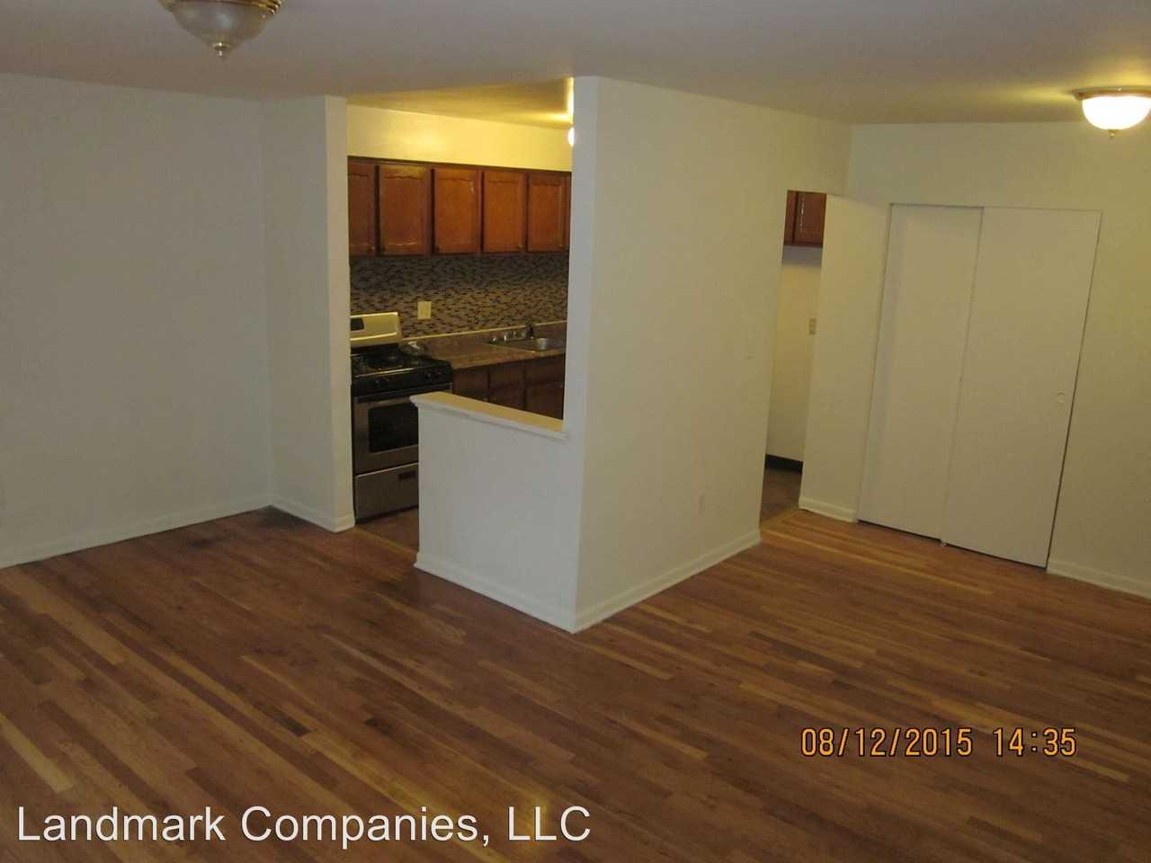 250 E Sumner Ave #11 - Photo 3 of 6