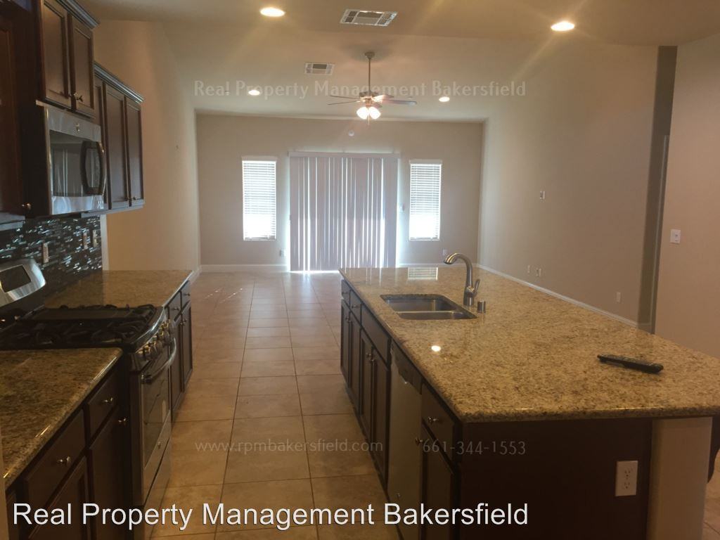 7105 Brenthouse St - Photo 2 of 22