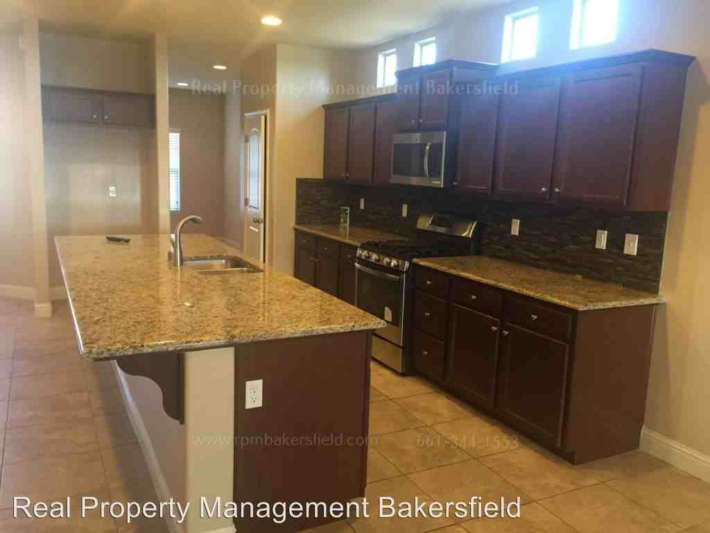 7105 Brenthouse St - Photo 3 of 22