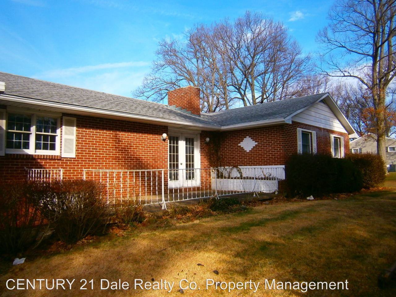 57 W Telegraph Rd - Photo 2 of 12