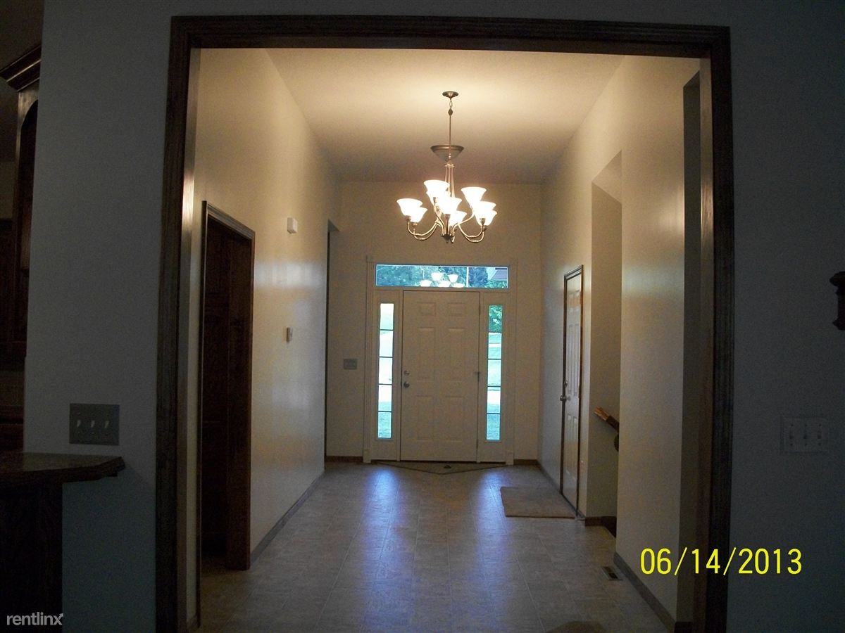 20904 E 50th Terrace Dr S - Photo 2 of 10