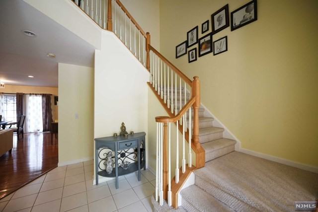 472 4th Ave - Photo 2 of 15