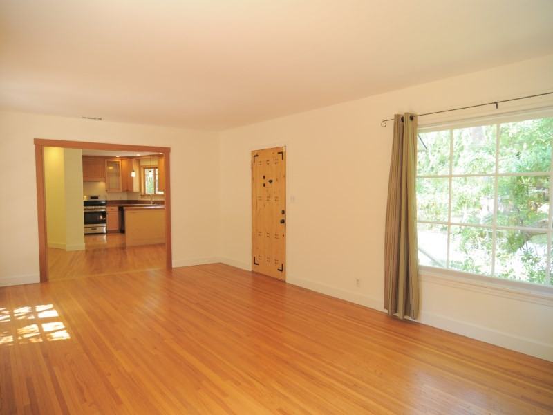 1640 La Loma Rd - Photo 2 of 15