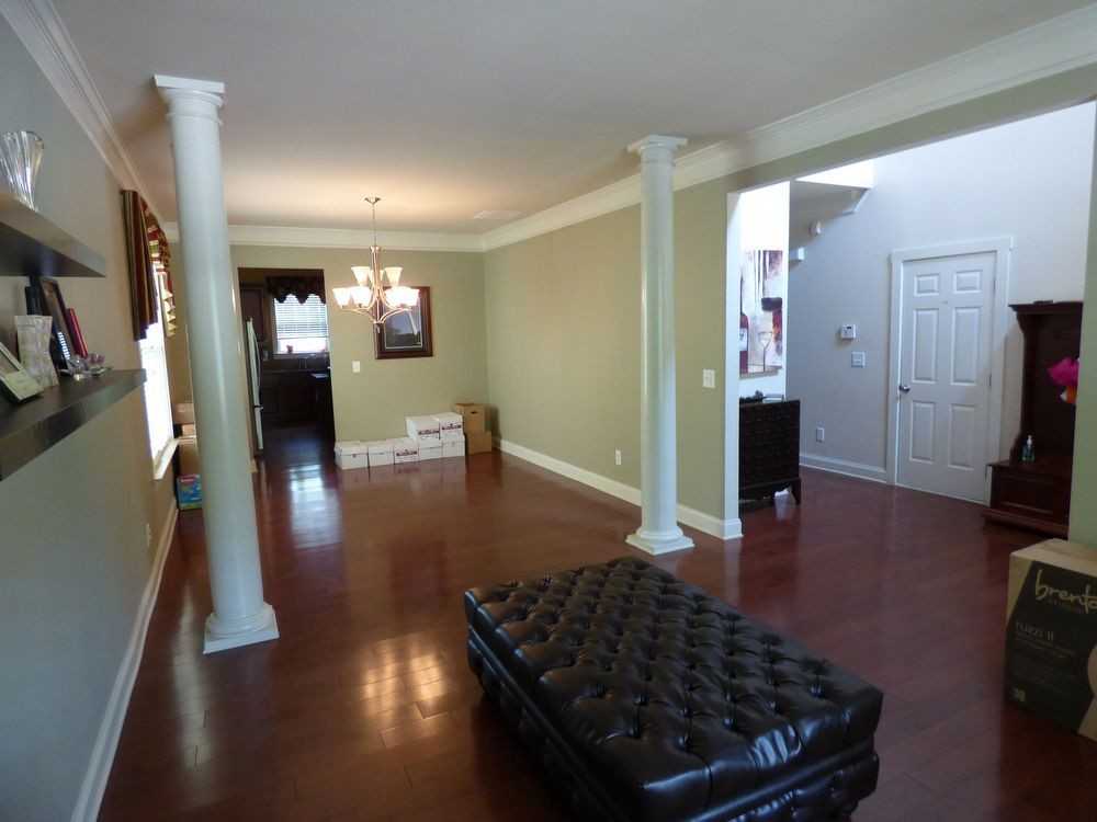 2058 Village Crest Dr NW - Photo 2 of 13