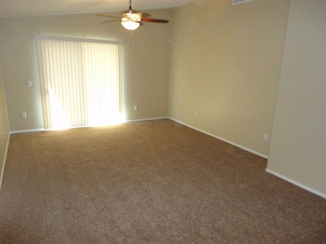 305 N Rock Station Dr - Photo 3 of 16