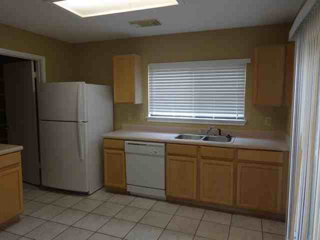 8931 Kenton Briar - Photo 3 of 12