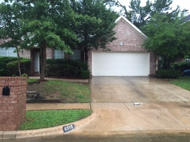 6215 Fannin Dr - Photo 2 of 16