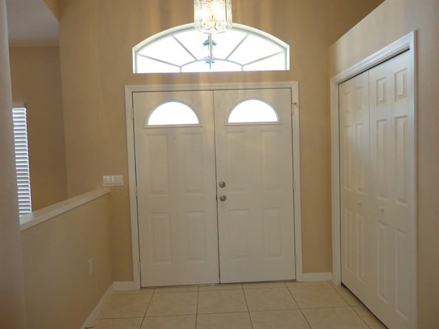 14340 Spanish Wells Dr - Photo 3 of 16