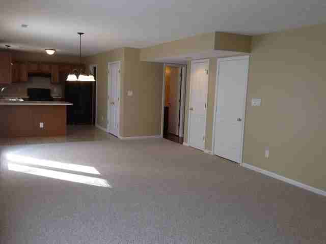 127 Trails End - Photo 3 of 10