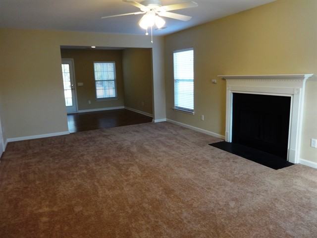 250 Border Rd - Photo 3 of 14