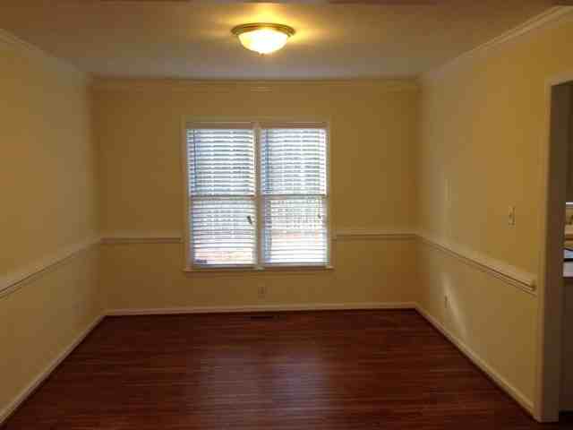 1306 Groveland Trail - Photo 3 of 17