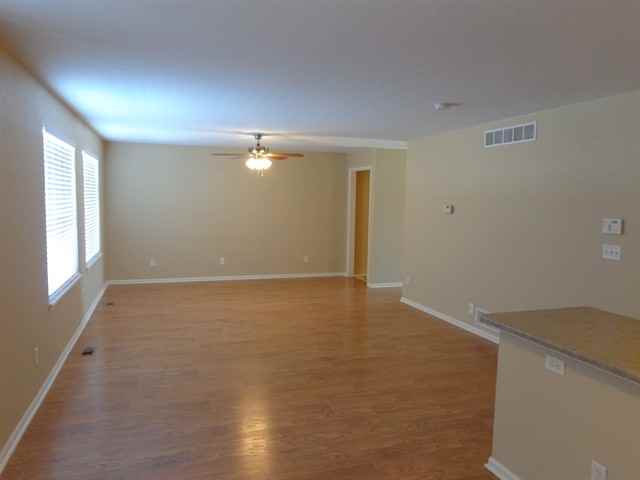 4167 Liverpool St - Photo 2 of 11