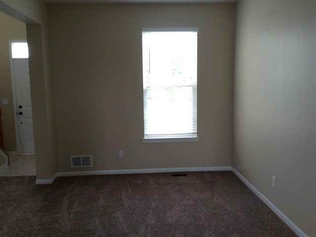 1301 Lilac Ln - Photo 2 of 13